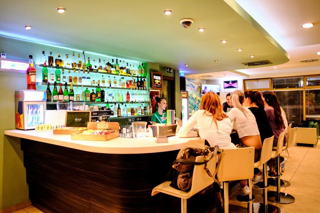 Deluxe With Free Wellness And Fitness Centrum Nitra