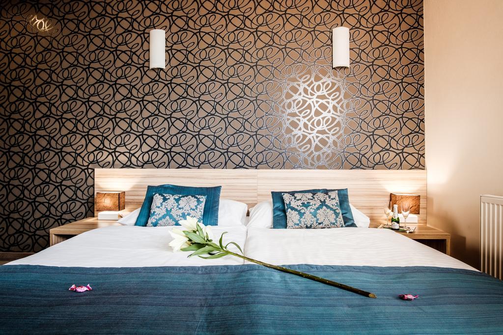Hotel Deluxe With Free Wellness And Fitness Centrum Neutra