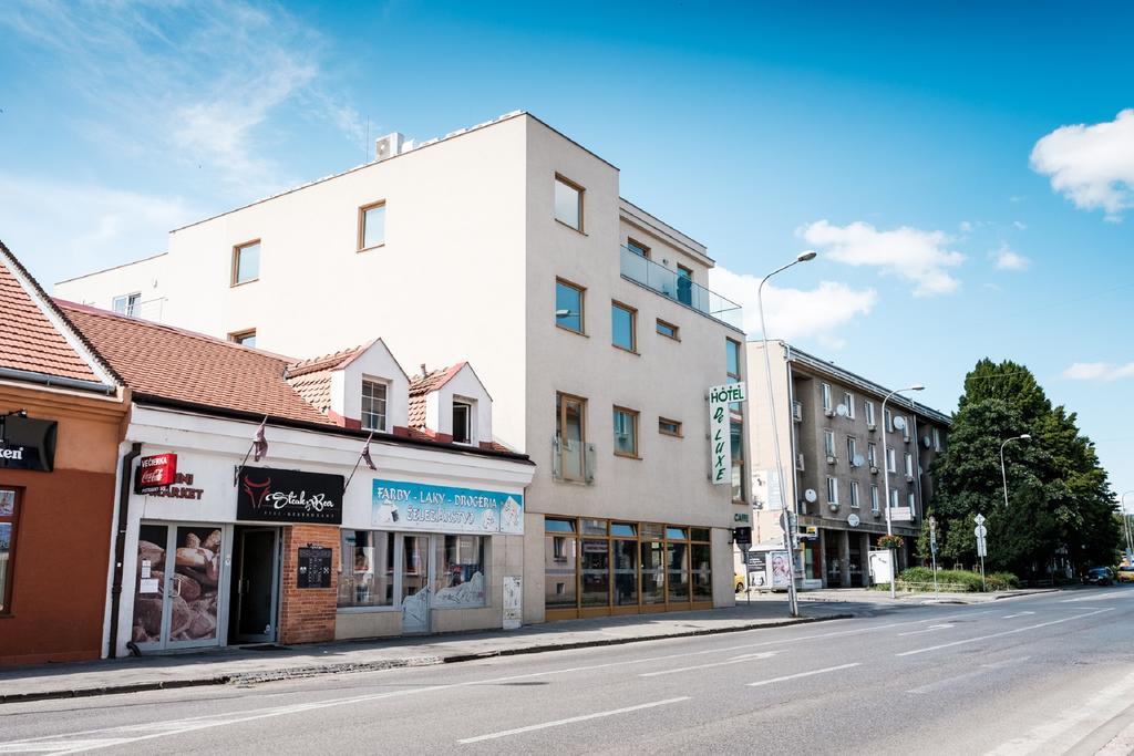 Deluxe With Free Wellness And Fitness Centrum Neutra